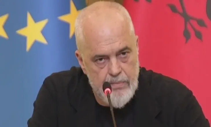 “Hileqarë”, Rama thumbon kritikët brenda PS: Bëni vetëkritikë, por jo t’i lini skuadrës kodoshin në derë