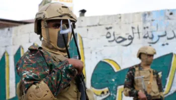 Houthi godet objekte të naftës në Arabinë Saudite