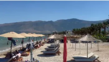 Humb jetën pushuesi 75-vjeçar në plazhin e Orikumit, dyshohet se pësoi infarkt