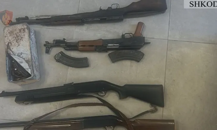 I gjenden armë dhe municion në banesë, arrestohet 21-vjeçari në Shkodër