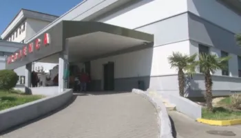 I sëmuri u braktis nga ambulanca dhe ndërroi jetë? Reagon spitali i Durrësit: Ja si qëndron e vërteta