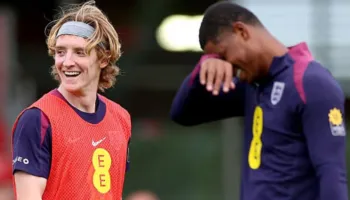 I zuri vendin te Barcelona, Gordon tregon anën tjetër të Rashford: Ai është keqkuptuar
