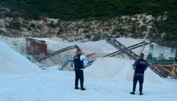 IKMT gjobit dhe pezullon 5 gurore në Dhërmi