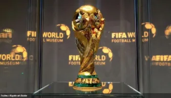 Infantino: FIFA do të shqyrtojë zgjerimin e Botërorit 2030 në 64 skuadra