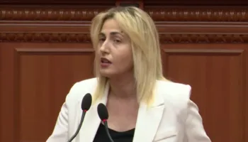 ‘Interpelancat trajtohen me dy standarde’, Zhupa: Te ‘Territorialja’ drafti gati, plani i punës s’ka mbaruar!