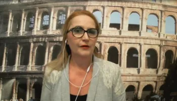 Intervista – Komisioni Evropian: Progresi i Shqipërisë matet me standardet, jo vetëm me negociatat