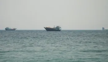 Irani shënjestroi një tanker në Ngushticën e Hormuzit, SHBA-të shënjestruan objektiva ushtarake iraniane
