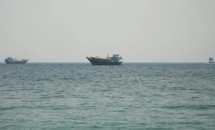 Irani shënjestroi një tanker në Ngushticën e Hormuzit, SHBA-të shënjestruan objektiva ushtarake iraniane
