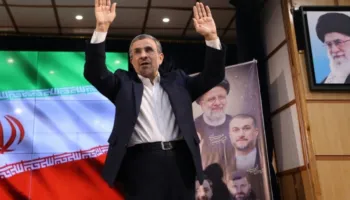 Ish-presidenti iranian mohon raportin e New York Times se Mossadi u përpoq ta rekrutonte atë