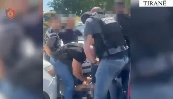 Iu gjet një sasi kokaine e fshehur në makinë, arrestohet 38-vjeçari në Tiranë