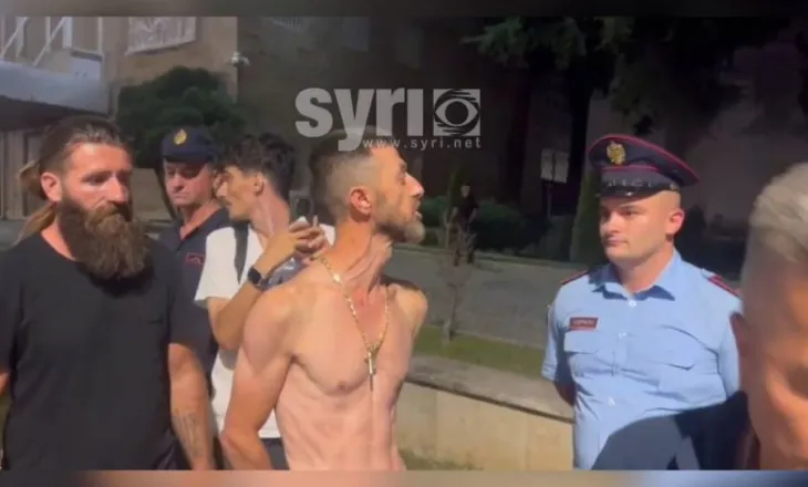 ‘Ja shenjat tuaja, ashtu siç e kërkoni do e gjeni’/ Protestuesi i liruar Niko Qarkaj mesazh policisë