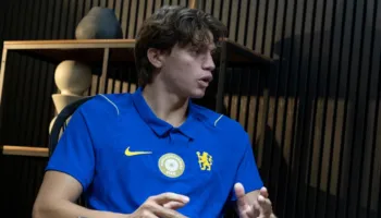 “Jam shumë i lumtur që e njoh”, zbulon njeriun që e bindi të transferohej te Chelsea