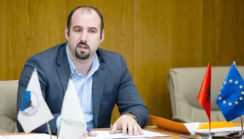 Julian Kazazi: Nuk jemi kundër aktiviteteve ndërkombëtare, por kërkojmë investim të qëndrueshëm për kulturën shqiptare