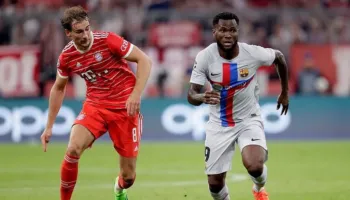 Juventusi synon Kessié ose Goretzka për mesfushën, por fillimisht duhet të shesë lojtarë