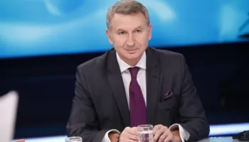 Kadilli shpërthen ndaj Berishës: Ose e imja, ose zero, kjo po e mban peng Shqipërinë