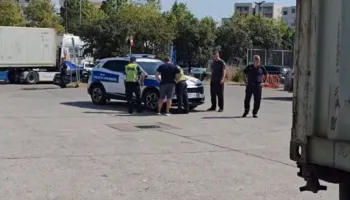 Kamioni përplas për vdekje këmbësorin në Portin e Durrësit, humb jetën 62-vjeçari nga Kosova