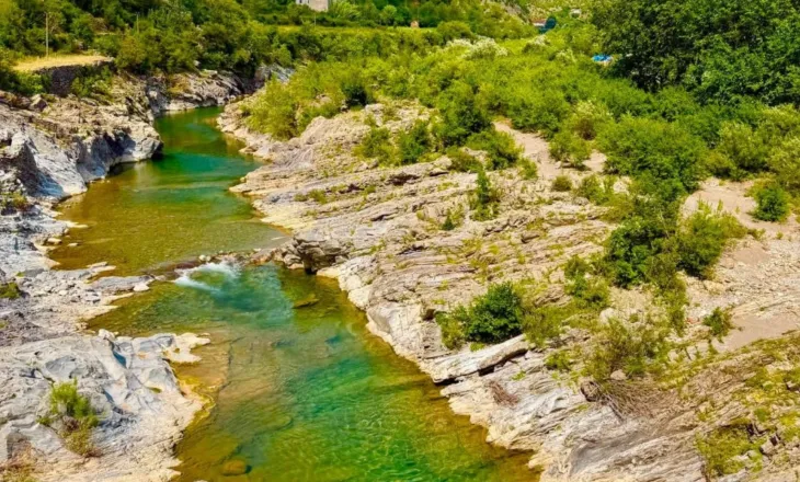Kanioni i Kirit, peizazhe përrallore dhe ujëra të kristaltë