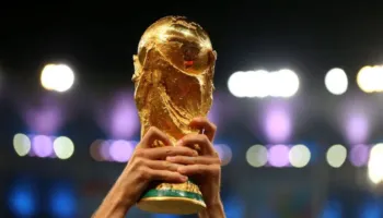 Katër ekipe, një Kupë Bote: Kush do ta ngrejë trofeun më të madh të futbollit