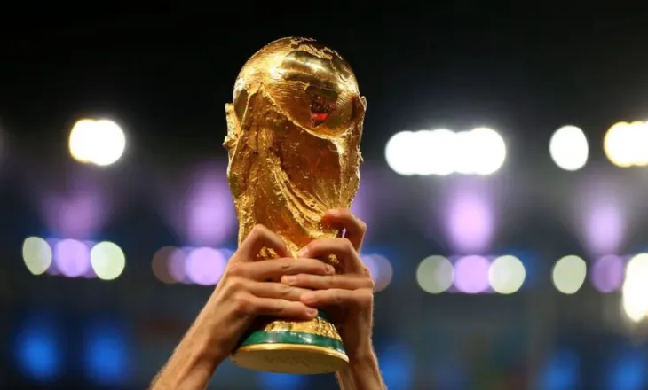 Katër ekipe, një Kupë Bote: Kush do ta ngrejë trofeun më të madh të futbollit