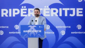Këlliçi: Organizata më e madhe në botë e qendrës së djathtë solidarizohet me opozitën dhe protestuesit