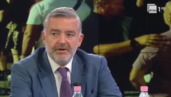 Klosi: PS po përgatitet për të fituar 61 bashkitë, protestuesit t’i provojnë forcat në zgjedhje