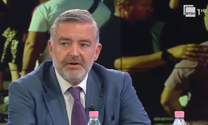 Klosi: PS po përgatitet për të fituar 61 bashkitë, protestuesit t’i provojnë forcat në zgjedhje
