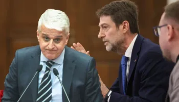 Konsullata serbe në Shkodër/ Pandeli Majko ‘shuplakë’ Ferit Hoxhës: Ka marrë më shumë…