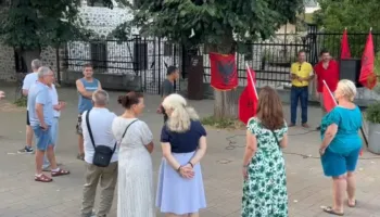 Korçarët nuk tërhiqen, protesta e radhës kundër Ramës në mbështetje të tubimeve në Tiranë