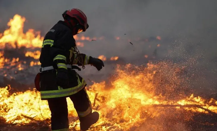 Kosova i ofron Francës mbështetje për shuarjen e zjarreve, Haxhiu: Jemi të gatshëm t’ju ndihmojmë edhe në…