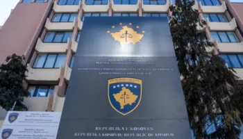 Kosova ngre aktakuzë ndaj një ish-pjesëtari të MUP-it serb për krime lufte në Vushtrri më 1999