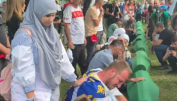 Kosovë/ Srebrenica përkujton viktimat në 31-vjetorin e gjenocidit