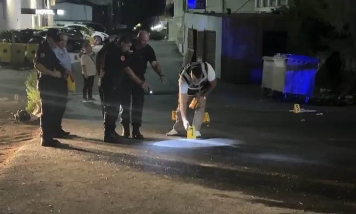 Krim i rëndë në Vorë, vritet në rrugë pas mesnate një 50-vjeçar