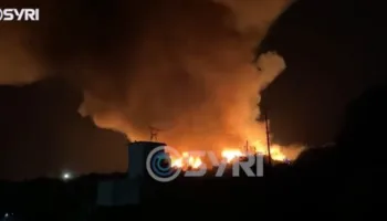 Krujë/ Digjet vendgrumbullimi i mbetjeve urbane, mijëra tonë plehra në flakë, tymi toksik mbulon zonën