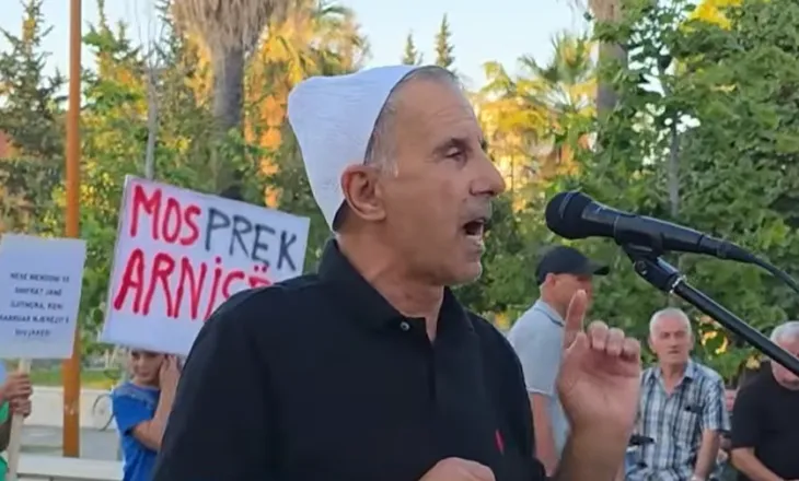 Kryebashkiaku socialist i Divjakës: Shkrirja e bashkisë na ra si bombë. Ndihem i tradhtuar!