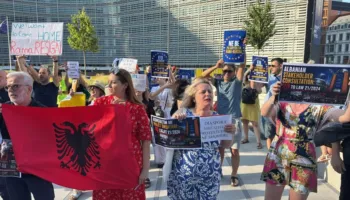 ‘Kudo ku shkon e përçmojnë’, Berisha: Diaspora pret me protesta Ramën në Bruksel