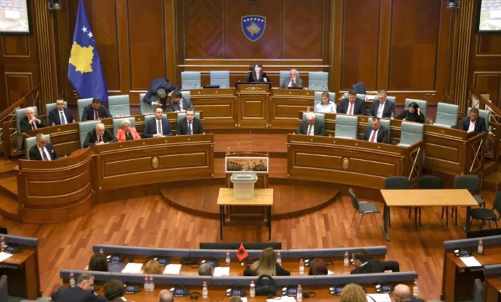 Kurti kërkon konsensus për institucionet, PDK dhe LDK hyjnë në bisedime, Aleanca refuzon takimin, ja kushtet që mund…