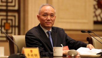 Kush është njeriu që mund të zëvendësojë Xi Jinping? Emri që po fiton gjithnjë e më shumë pushtet në Kinë