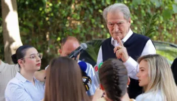 “Kushtetuesja, notere e qeverisë”, Berisha akuzon gjyqtarët se nuk shqyrtojnë masën e tij të sigurisë