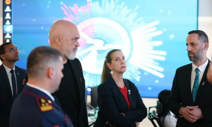 Lamallari zbulon si do të funksionojë “Smart City”: Çdo shkelje do të kthehet në alarm për patrullat e Policisë!