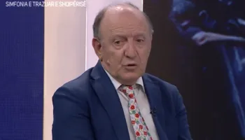 Leka: Shqipëria është një paradoks në politikë