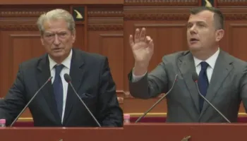 LIVE! “Vuani nga Sindroma e Stokholmit”, Berisha sulmon Ballën: Je përfaqësues i karteleve të drogës