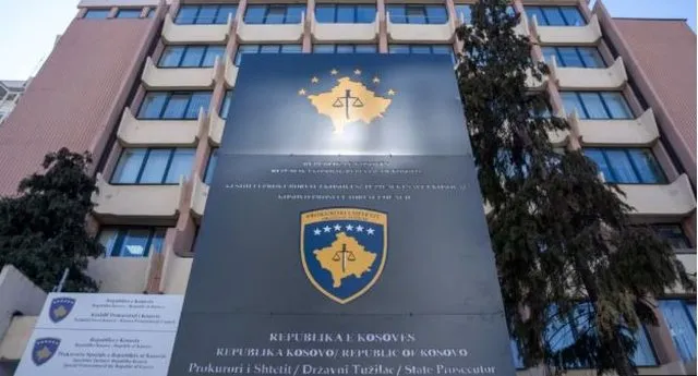 “Lule Gjeli”, profil fals që sulmon politikanët e gazetarët
