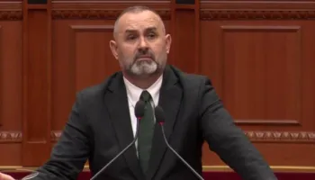 Manja i kujton transparencën Shehajt: Ndize kamerën edhe për veten, provo ligjshmërinë e vilës