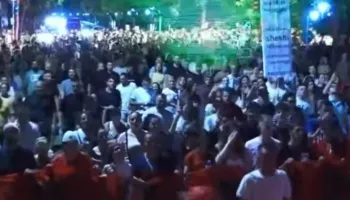 Marshimi në Tiranë, protestuesit kërkojnë dorëheqjen e panegociueshme të Ramës: Poshtë patronazhistët!