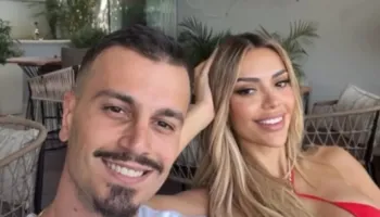 Mateo dhe Brikena vazhdojnë lidhjen, shijojnë pushimet së bashku në jug të Shqipërisë
