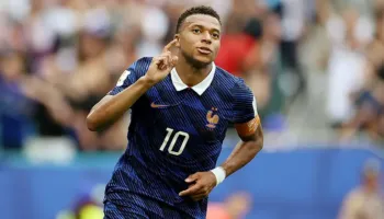 Mbappe shkruan historinë/ Kapiteni i Francës, shënuesi më i mirë i kupave të botës