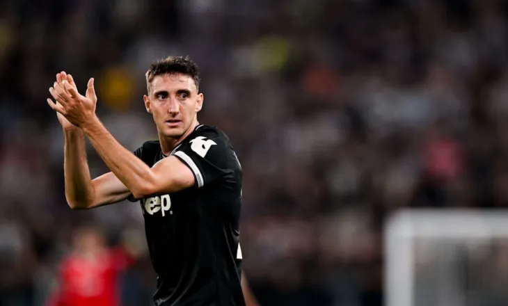 Mbrojtësi bardhezi konfirmon: Do të qëndroj te Juventus, çdo ditë flitet për një ekip të ri