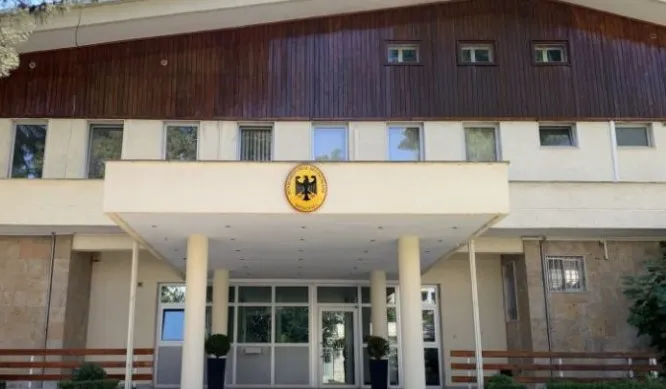 Mbyllja e tre grupkapitujve të parë, Ambasada Gjermane: Moment historik për Shqipërinë! Mbështesim rrugën drejt BE-së
