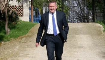 Më vodhën votat/ Nard Ndoka akuzon Partinë Demokratike