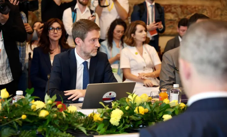Mesazhi i ministrit Hoxha nga Roma: Shqipëria synon mbylljen e negociatave në 2027